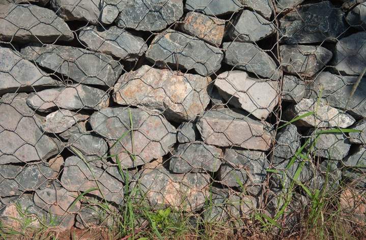 Enrochement Saône-et-Loire